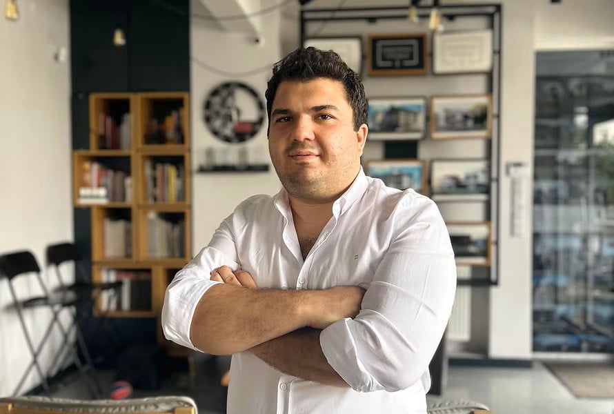 İzzet Başdurnalı